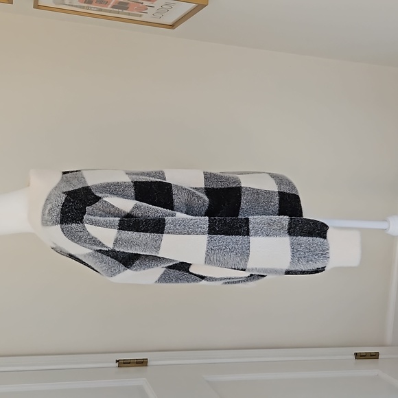 Liverpool Los Angeles Cardigan - Picture 3 of 5